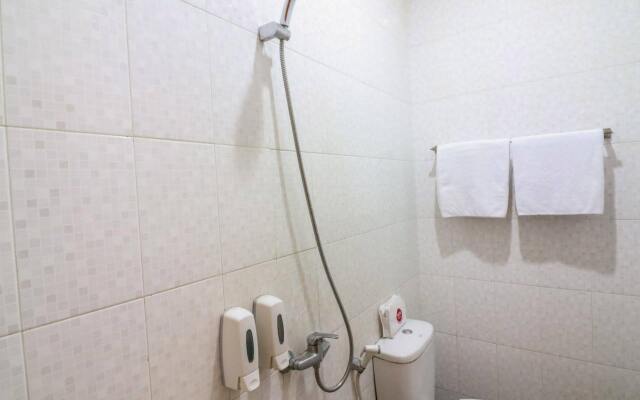 NIDA Rooms Ratchathewi Siam Orchid
