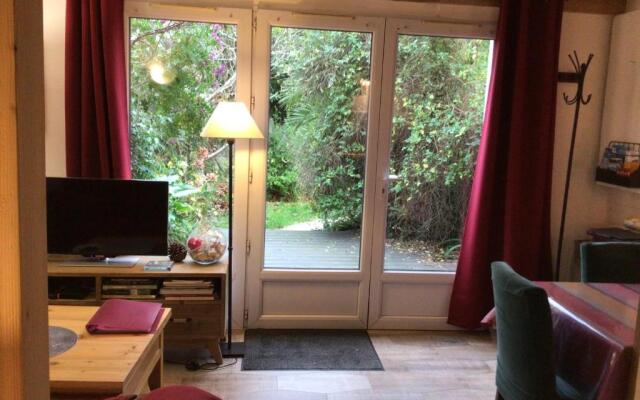 Confortable logement de plain pied sur 2 terrasses