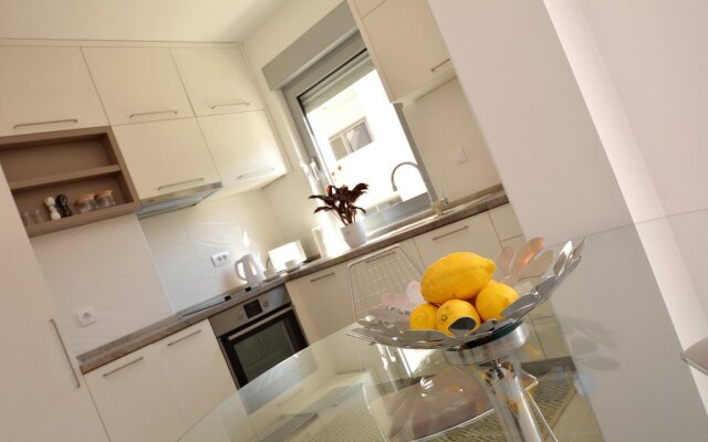 Studios Dimitris IV Apartments