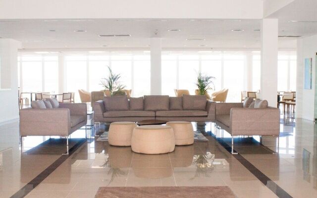 Cyan Wenelen Vaca Muerta