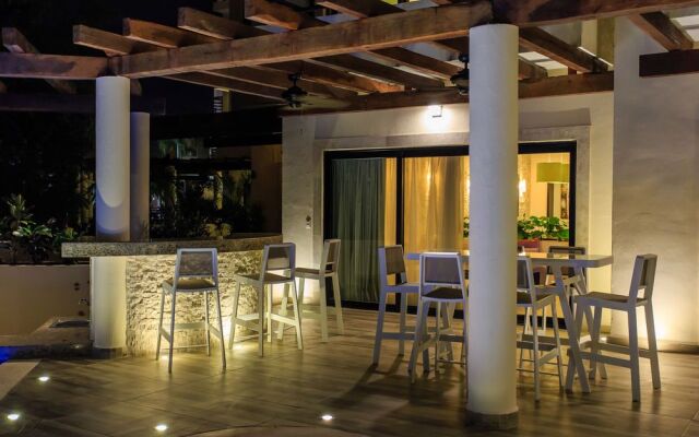Aldea Thai by Playa Moments