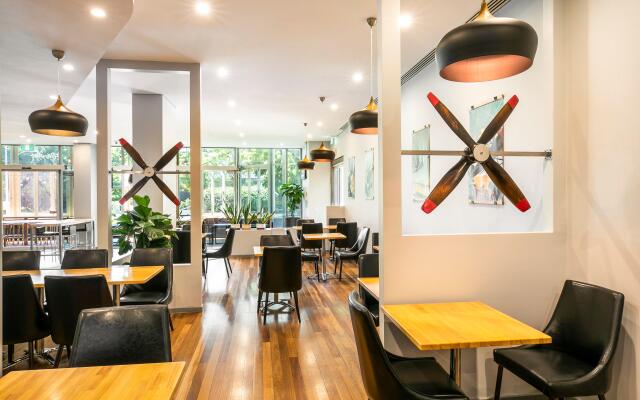 Crowne Plaza Sydney Airport by IHG
