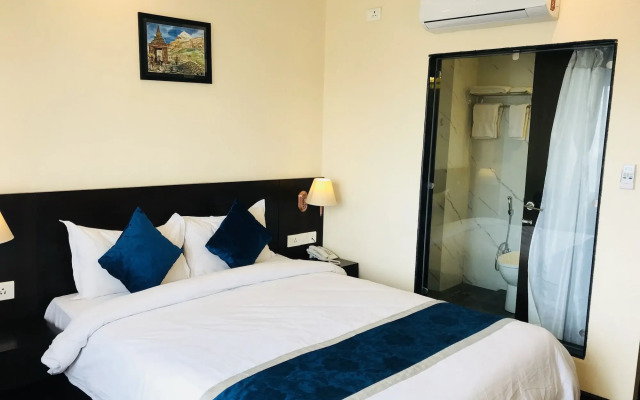 Kaveri Inn