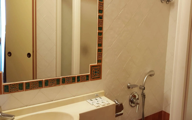 Hotel Audi Frontemare