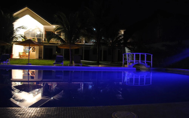Hotel Laguna Azul