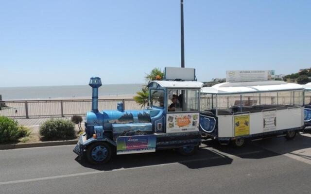 Appartement Royan, 1 pièce, 3 personnes - FR-1-71-89