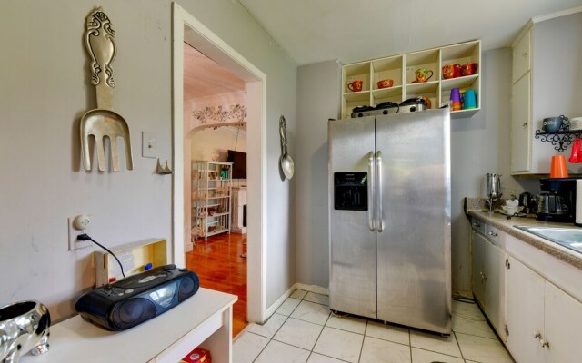 Memphis Vacation Rental, 7 Mi to Downtown!