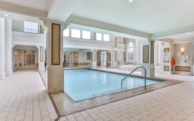 Simply Comfort Gorgeous Apt North York