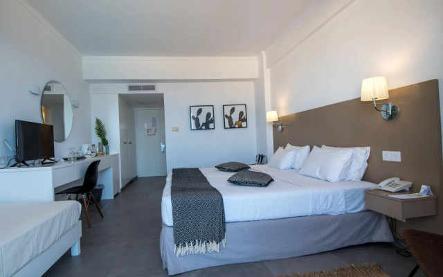 Venus Beach Hotel