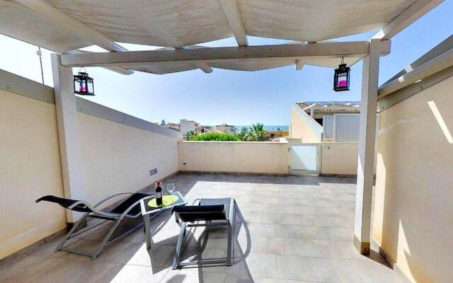 Apartment with One Bedroom in Punta Secca, with Wonderful Sea View, Terrace And Wifi - 100 M From the Beach