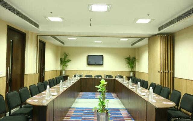 Karon Hotel - Lajpat Nagar