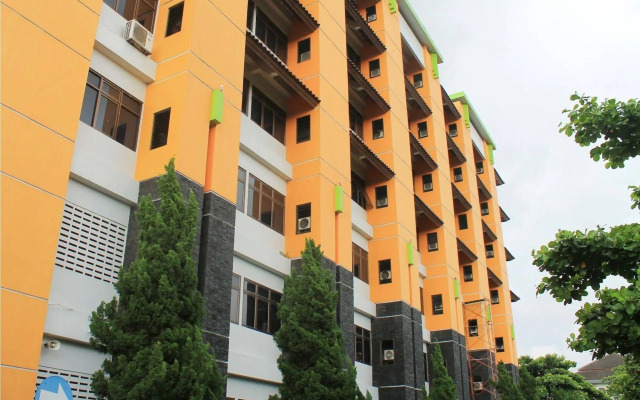 NIDA Rooms Jalan Colombo Tugu Station