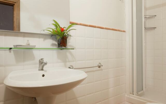 Beautiful Farmhouse With Pool at 500 Meters Altitude