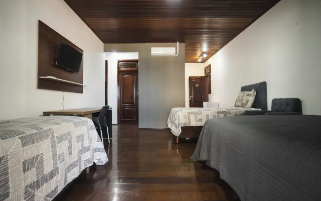 Pousada e Hostel Itália