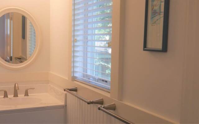 Palmetto House - 4 Br Home
