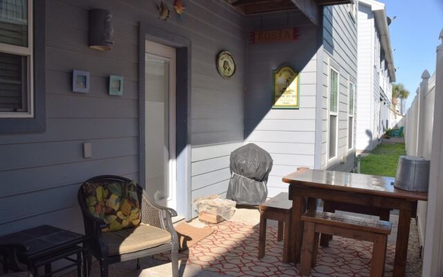 Kosta'S Kasa - Three Bedroom Townhome