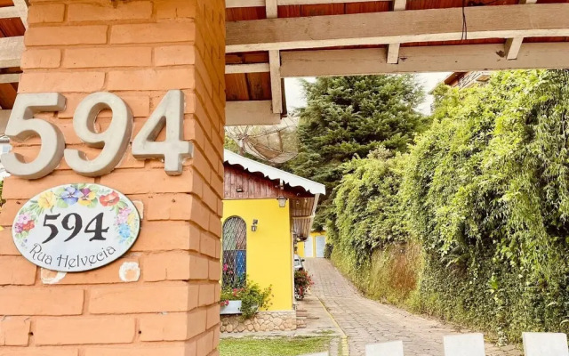 Casinha Amarela