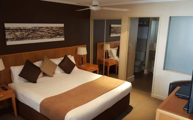 Pier Resort Apartments