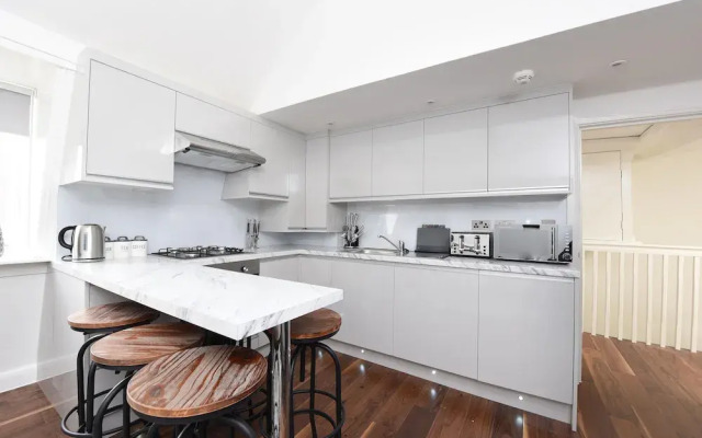 Charming & Modern Apartments near Oxford Circus London