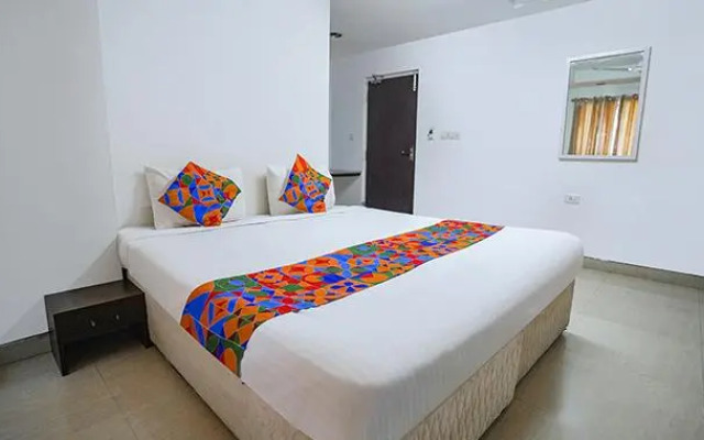 Fabexpress Kb Residency Omr