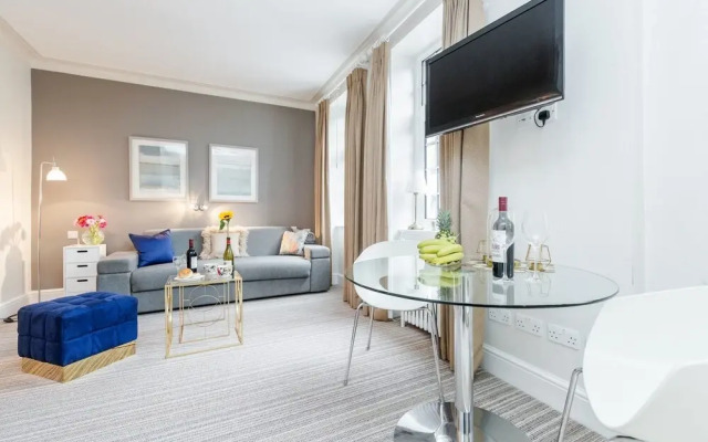 Gorgeous & stylish studio in Marylebone