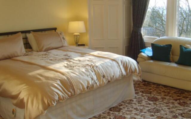 Newstead Bed And Breakfast