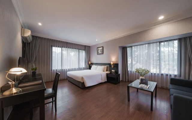 La Passion Classic Hotel