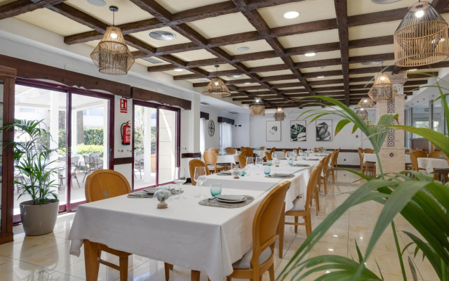 Hotel Daniya Denia