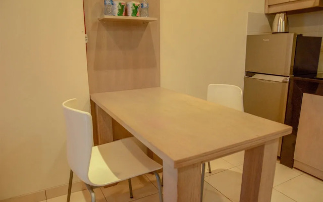 Apt 1 BR Gardenia Boulevard w Swim Pool