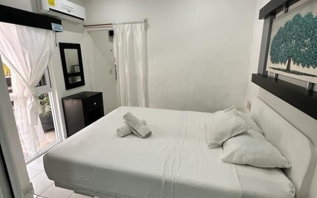 Vayor Hotel & Suites