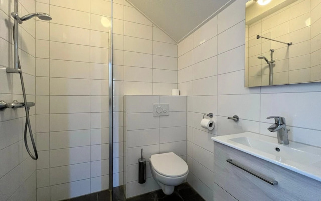Restyled Bungalow with Dishwasher near Cozy Domburg