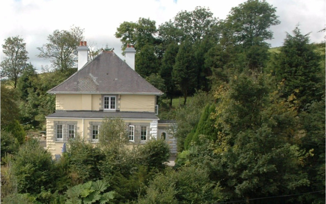 The Oratory