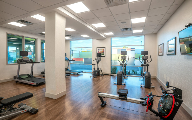 Holiday Inn Express & Suites Brandon by IHG
