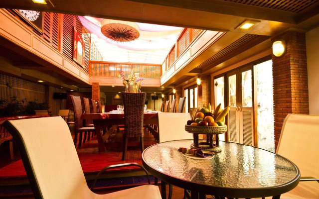 Khum Jao Luang Boutique