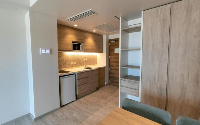 The White Apartments by Ibiza Feeling - Adults Only