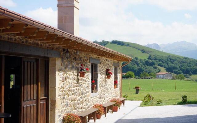 Apartamentos Rurales Sobremazas