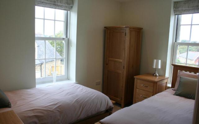 Highlands Apartment 2