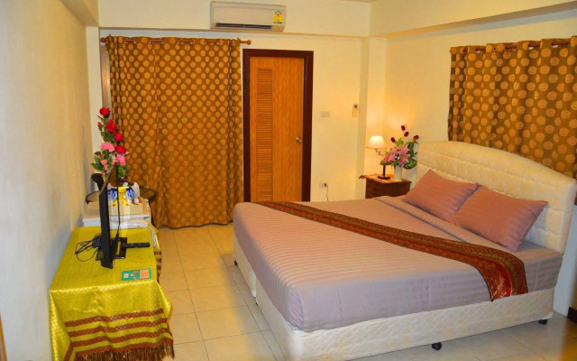 Silver Gold Garden Suvarnabhumi Airport Hotel