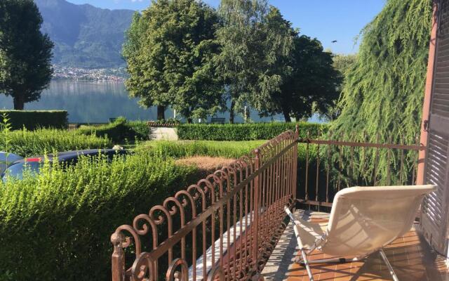 Favoloso appartamento fronte lago, Gera Lario