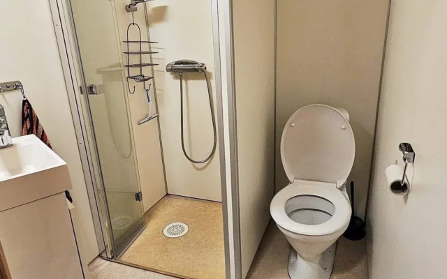 6 Person Holiday Home in Rebbenes