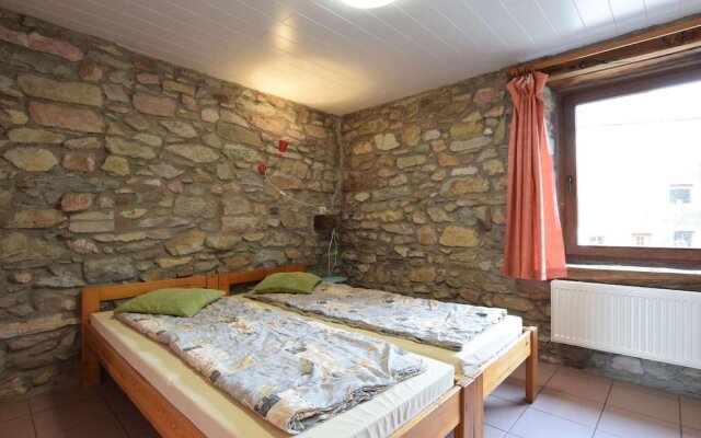 Quaint Cottage In Petite Langlire With Jacuzzi