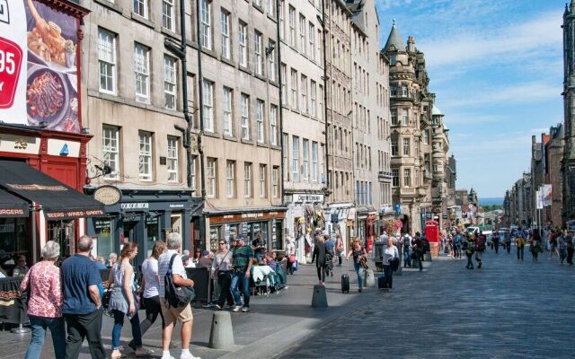 Royal Mile Apartment