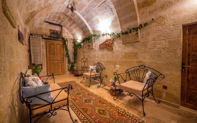 Elif Stone House