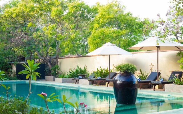 Nikara Luxury Beach House