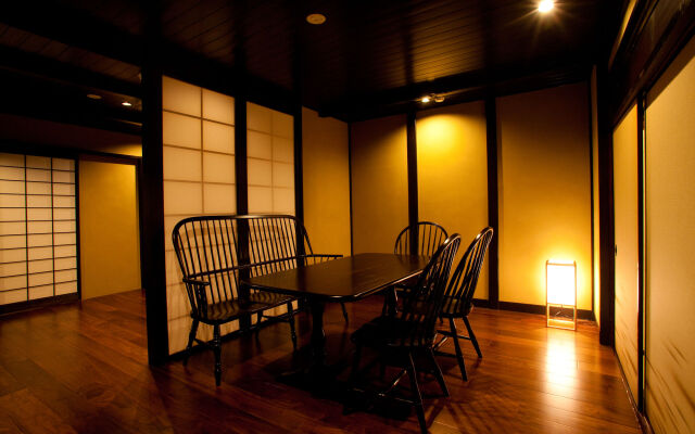 Campton Kyoto Nishijin 9 Arima 10