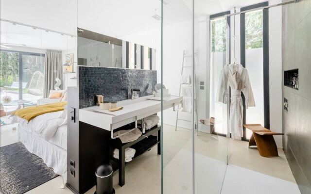 La Roseliere maison indépendante et cachée