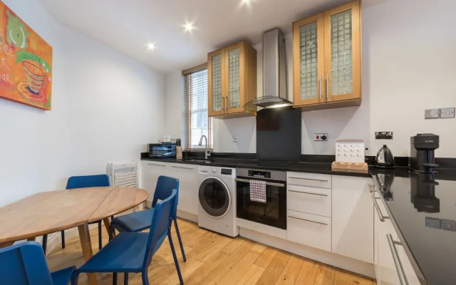 Home For All - Fitzrovia - by Frankie Says