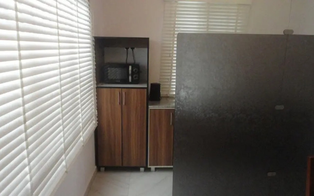 Mitros Residences