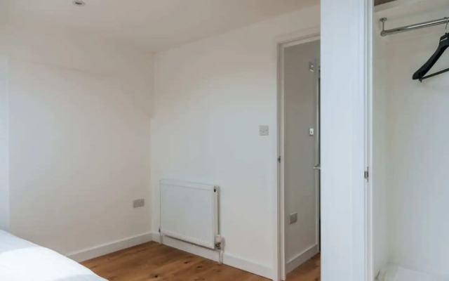 Modern 2BD Flat - Brighton