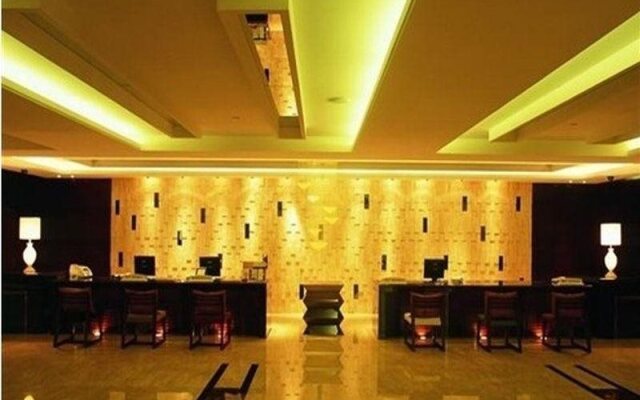 Berlin Holiday Hotel